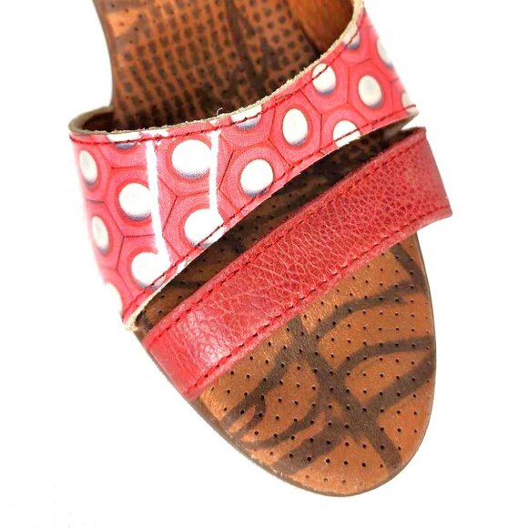 Art Company coral polka dot block heel sandals - Picture 4 of 13